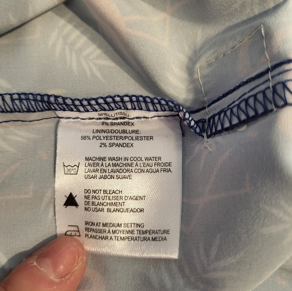 NEW Blue Flamingo Print Men Shirt, Size Medium - Picture 5 of 5